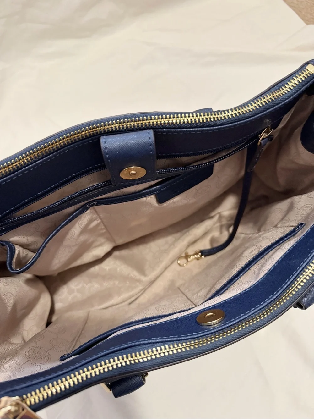 Michael Kors Sutton Large Saffiano Leather Satchel in Navy Color